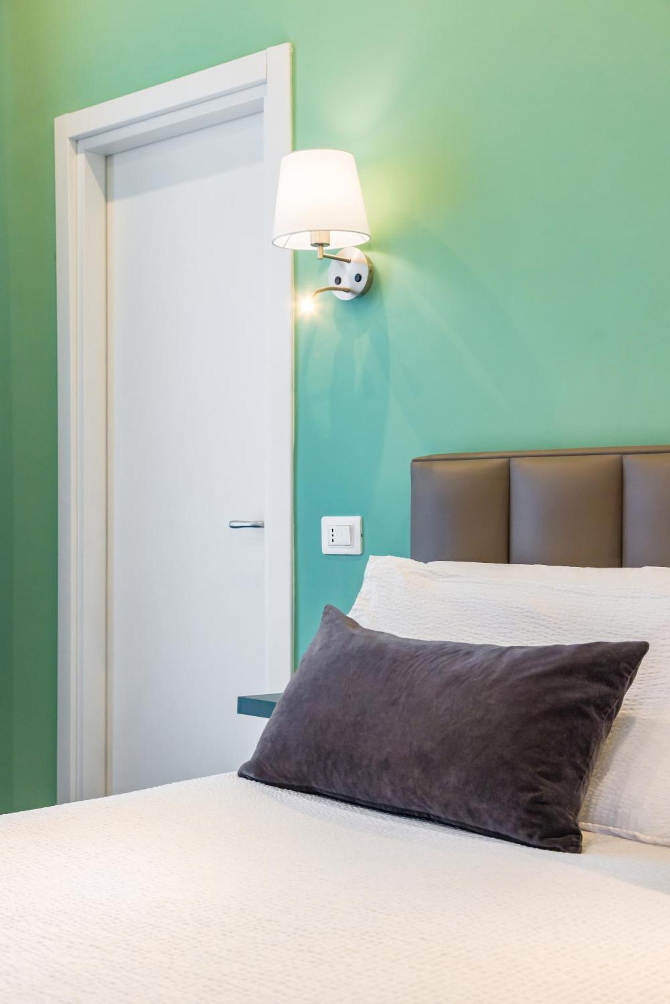 Triple Room Private Bathroom