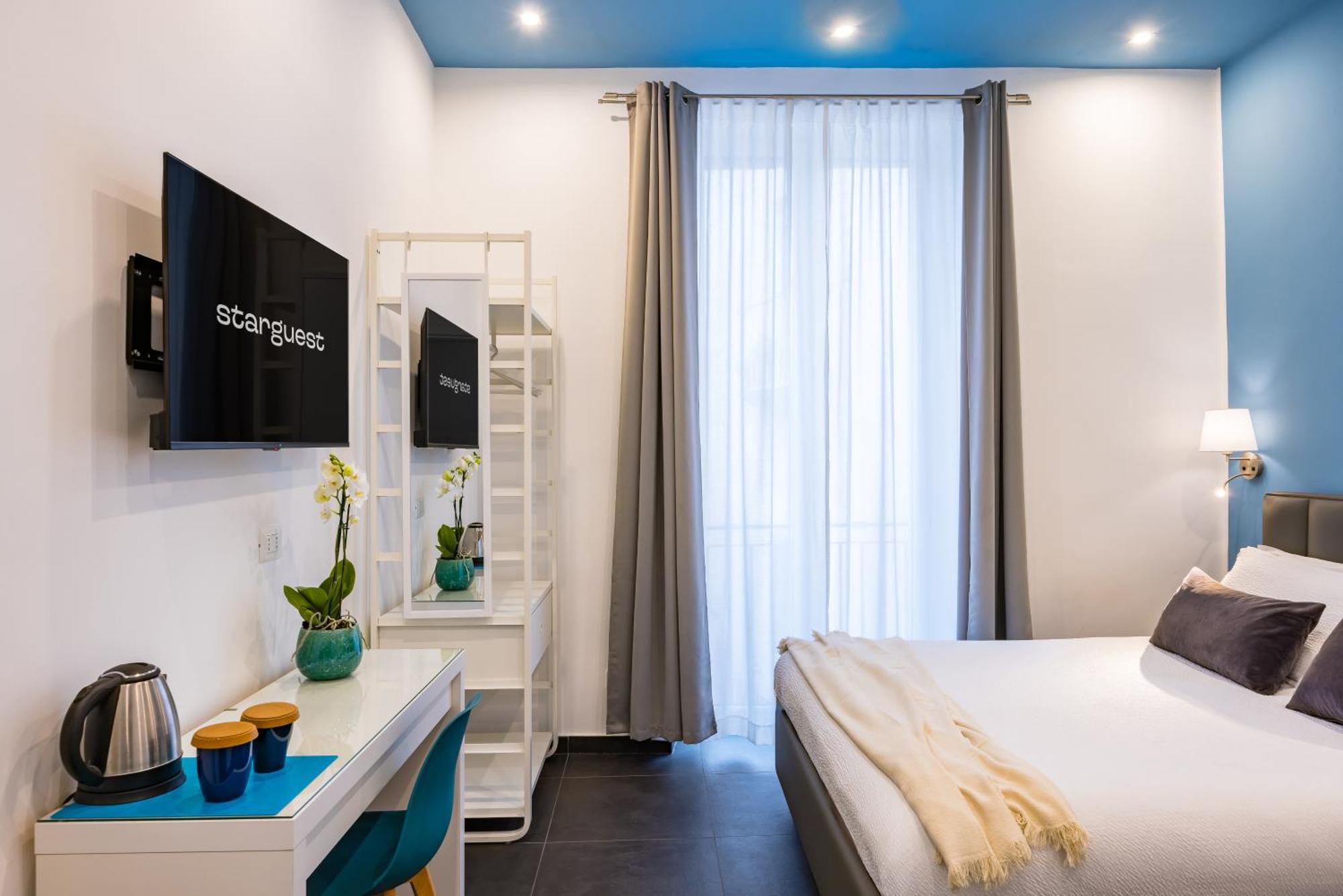 Double Room Private Bathroom